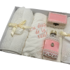 Trusou Botez Missis Roz Fetite